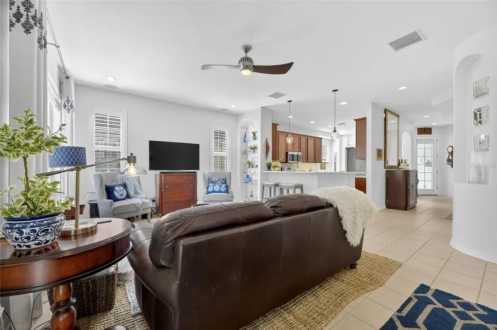 5612 Golden Isles Drive Apollo Beach FL 33572