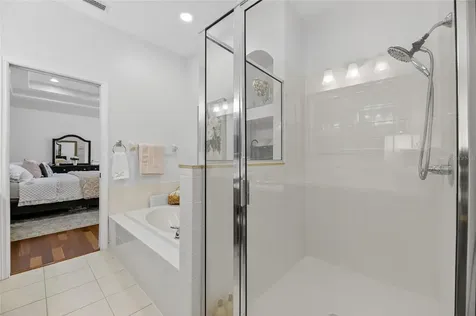 5612 Golden Isles Drive Apollo Beach FL 33572