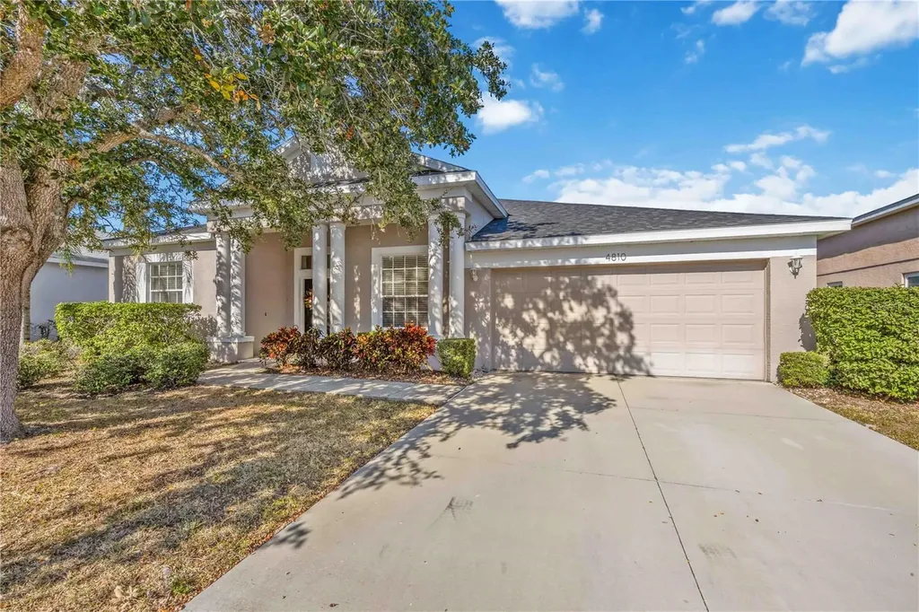 4810 Bookelia Circle Bradenton FL 34203