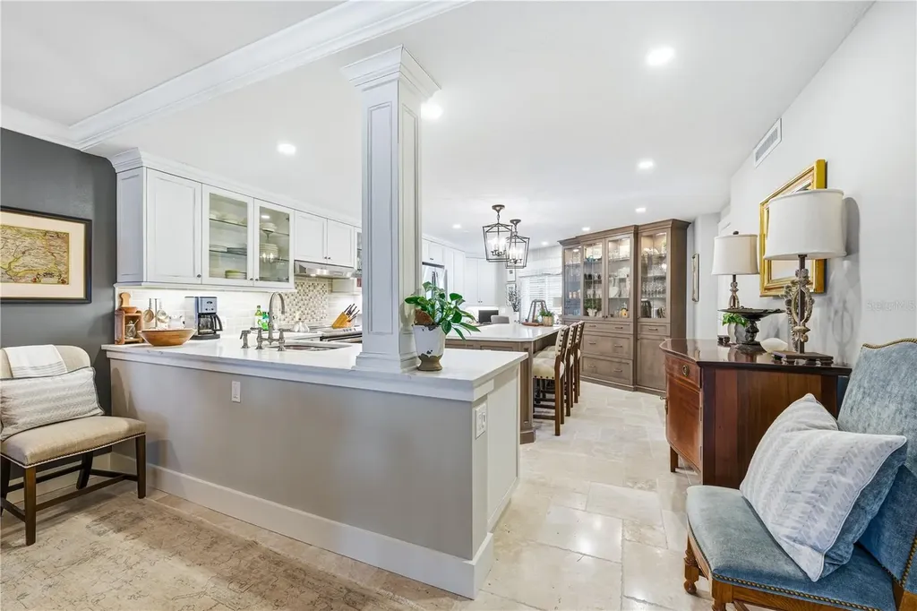 5880 Midnight Pass Road Sarasota FL 34242