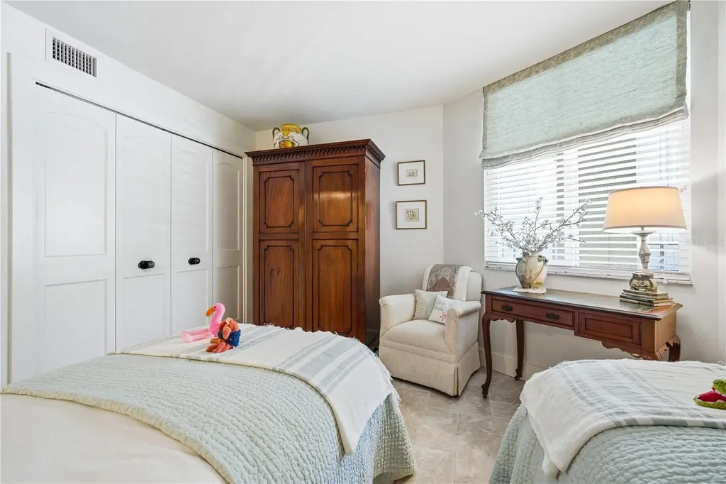 5880 Midnight Pass Road Sarasota FL 34242