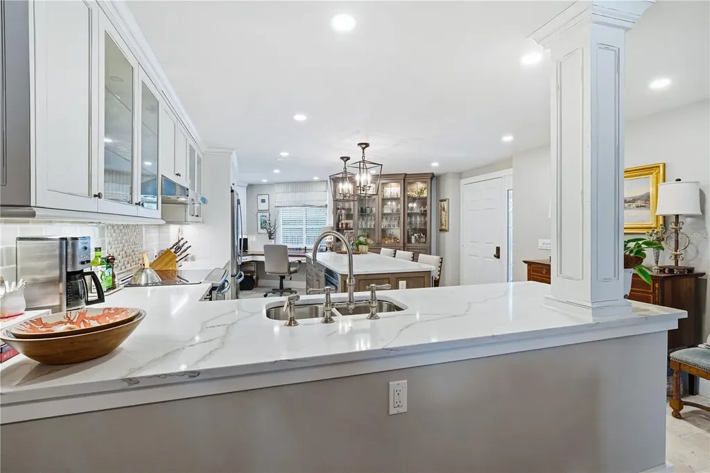 5880 Midnight Pass Road Sarasota FL 34242