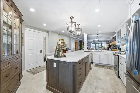 5880 Midnight Pass Road Sarasota FL 34242
