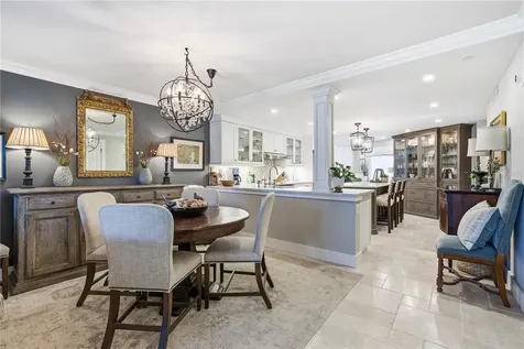 5880 Midnight Pass Road Sarasota FL 34242
