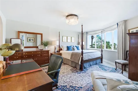 5880 Midnight Pass Road Sarasota FL 34242