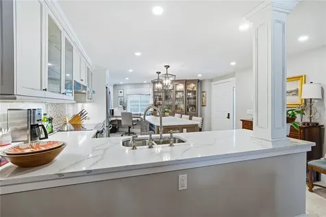 5880 Midnight Pass Road Sarasota FL 34242