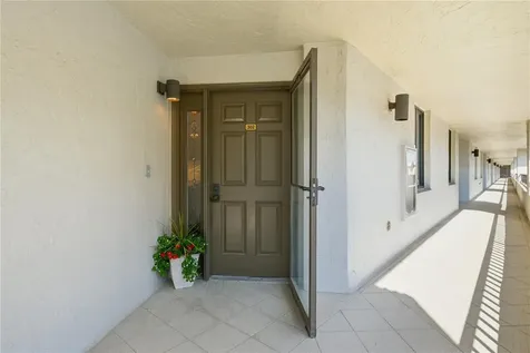 5880 Midnight Pass Road Sarasota FL 34242