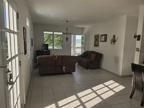 Pr 3 Barrio Juan Martin Yabucoa PR 00767