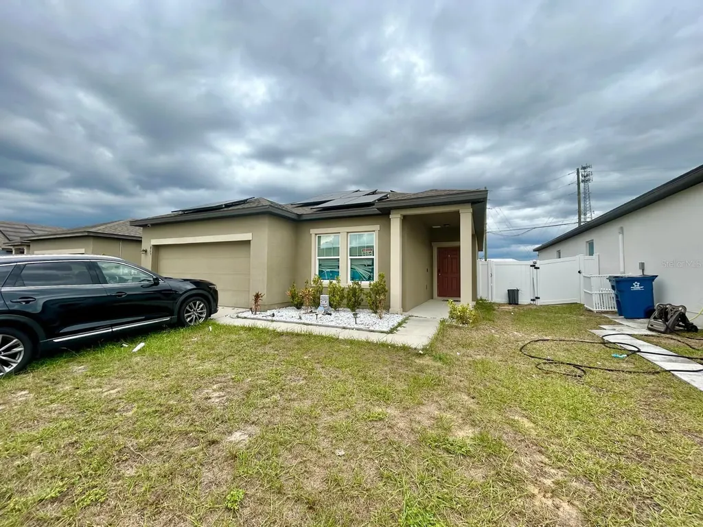 805 Orchid Grove Boulevard Davenport FL 33837