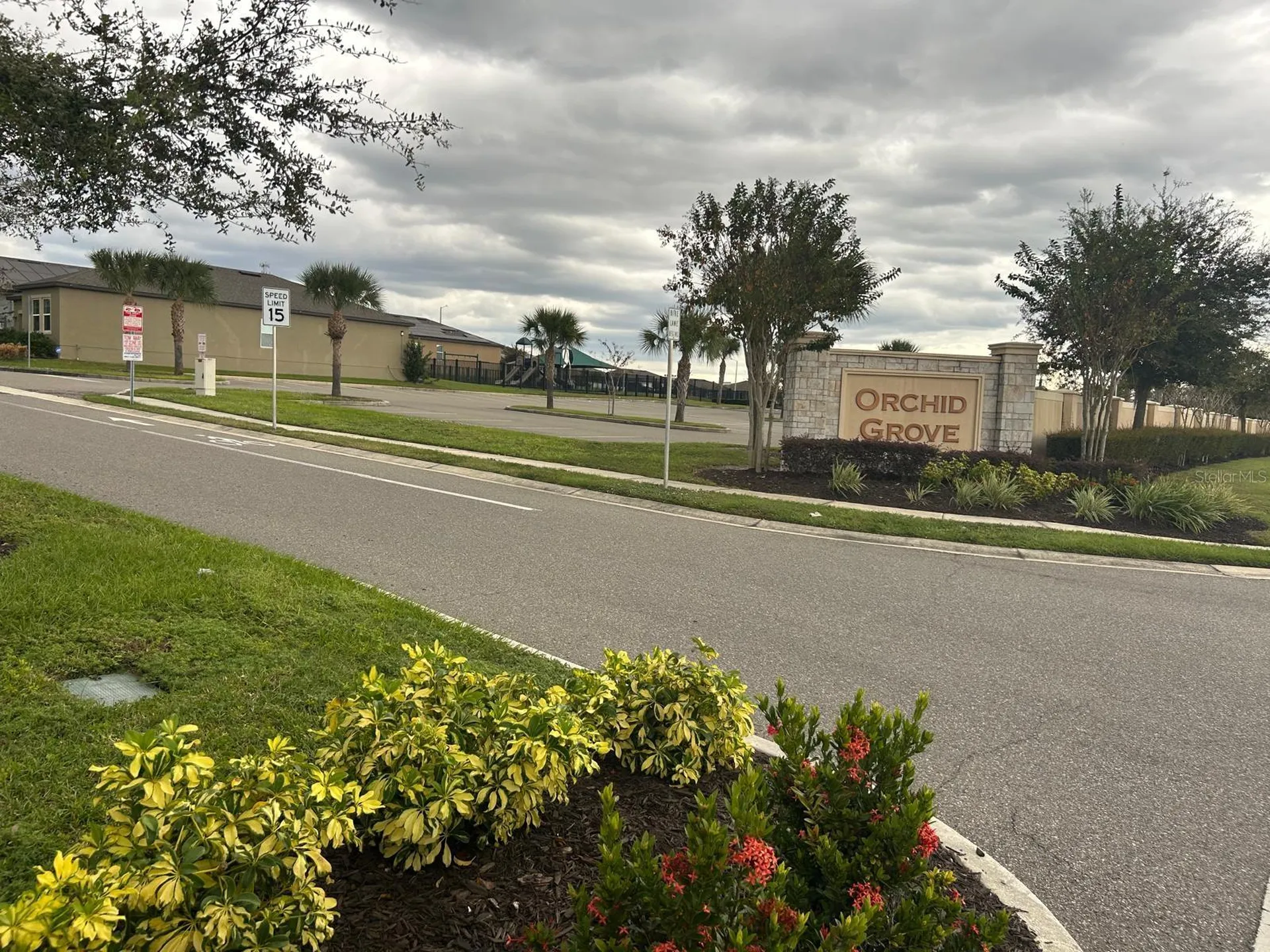 805 Orchid Grove Boulevard Davenport FL 33837