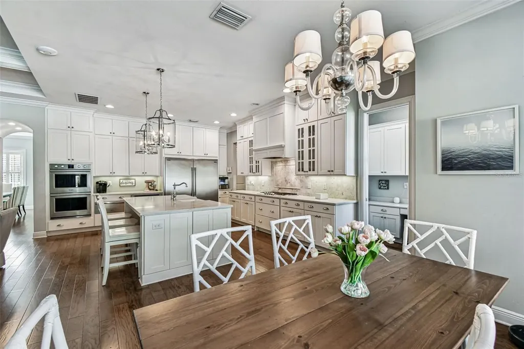 4105 W Corona Street Tampa FL 33629