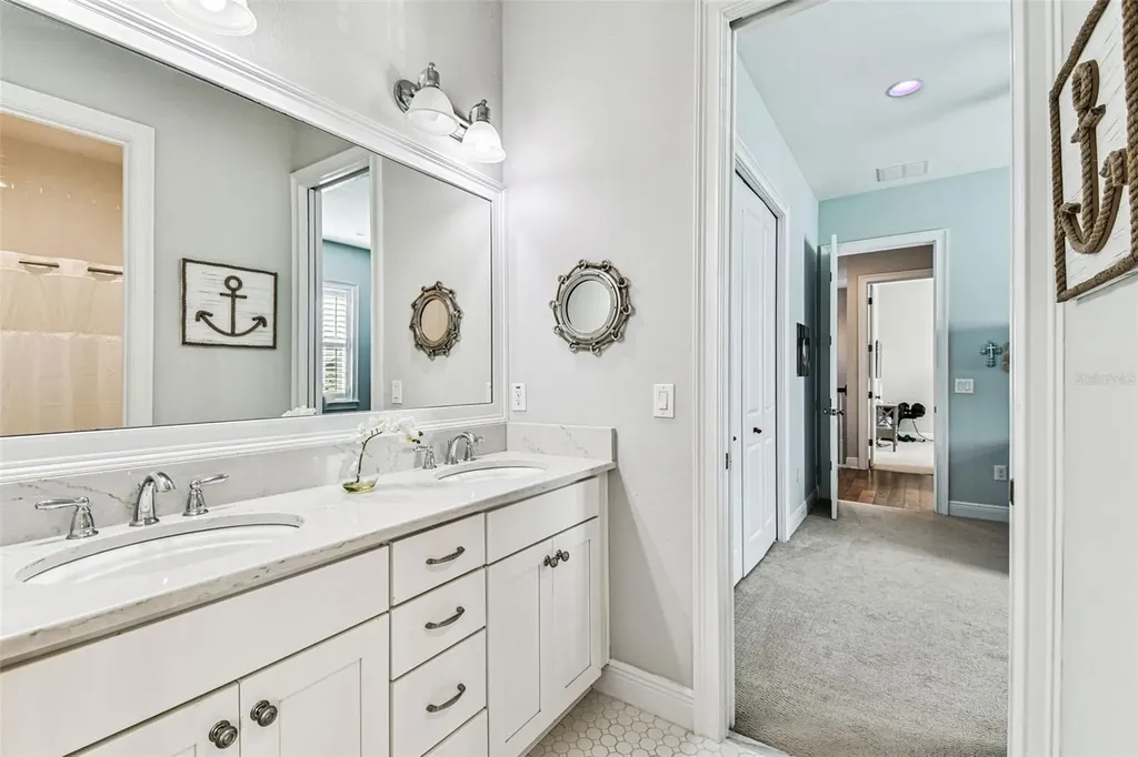 4105 W Corona Street Tampa FL 33629