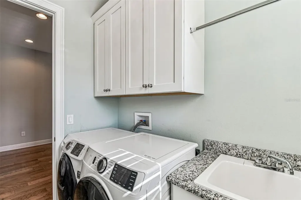 4105 W Corona Street Tampa FL 33629