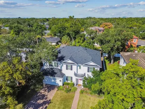 4105 W Corona Street Tampa FL 33629