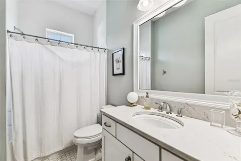 4105 W Corona Street Tampa FL 33629