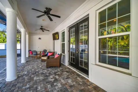 4105 W Corona Street Tampa FL 33629
