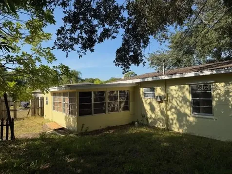 523 7th Lane SW Vero Beach FL 32962