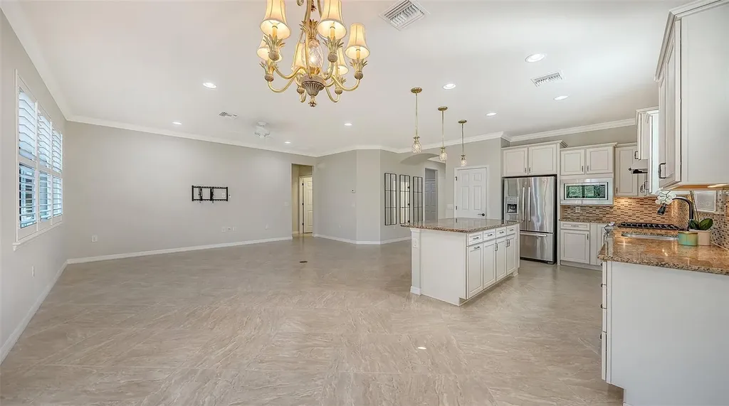5934 Caspian Tern Drive Sarasota FL 34238