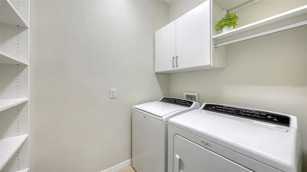 5934 Caspian Tern Drive Sarasota FL 34238