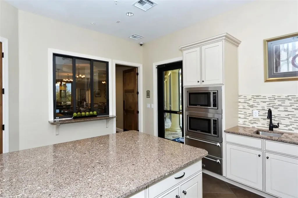 5934 Caspian Tern Drive Sarasota FL 34238