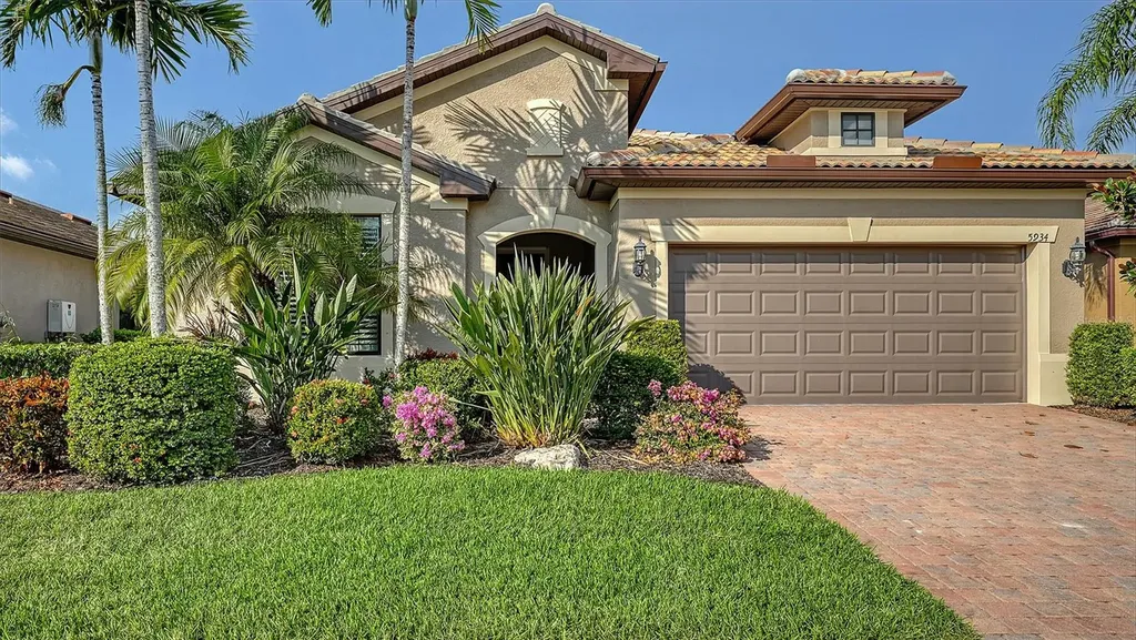 5934 Caspian Tern Drive Sarasota FL 34238