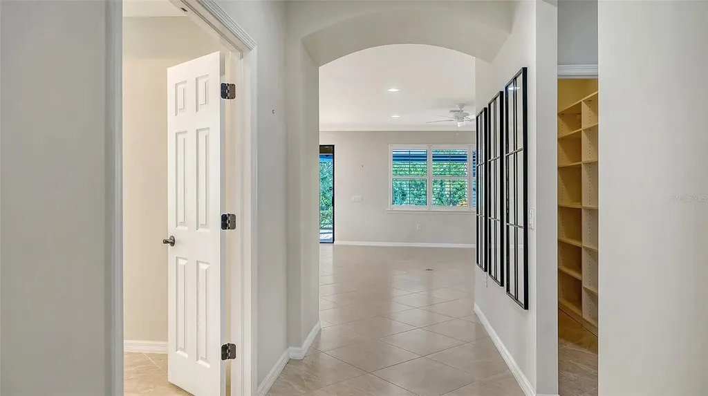 5934 Caspian Tern Drive Sarasota FL 34238