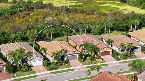 5934 Caspian Tern Drive Sarasota FL 34238