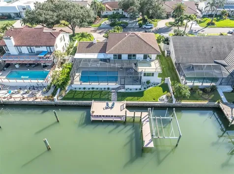 4961 61ST Avenue S St Petersburg FL 33715