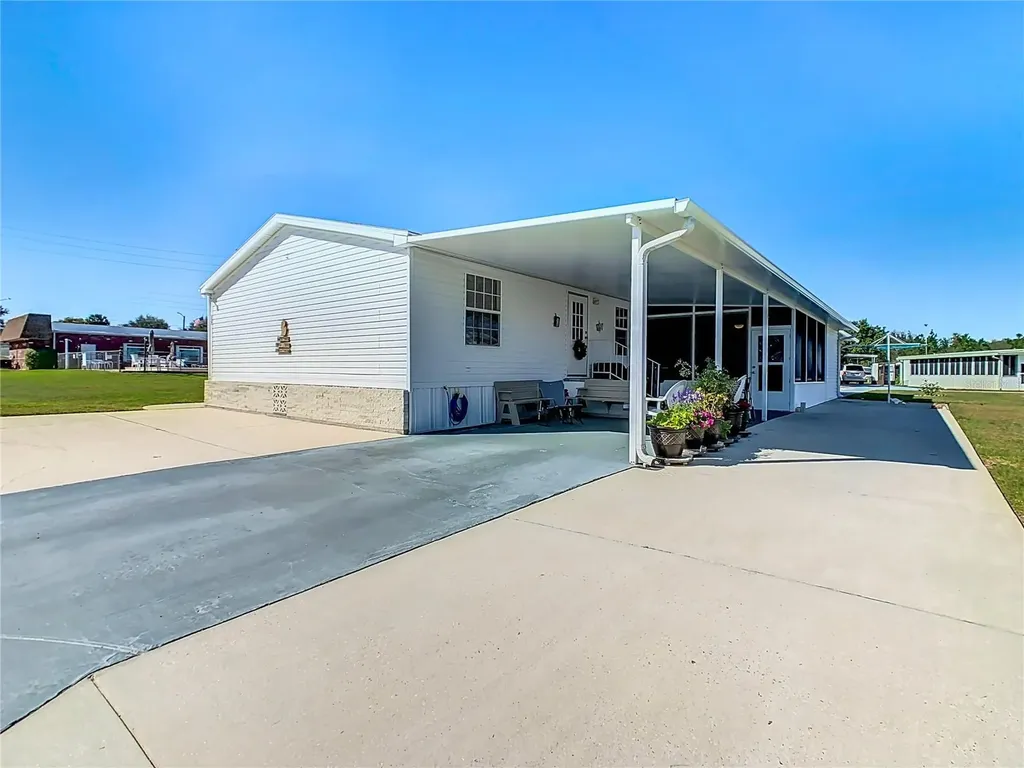 157 Orangewood Drive Lake Wales FL 33898