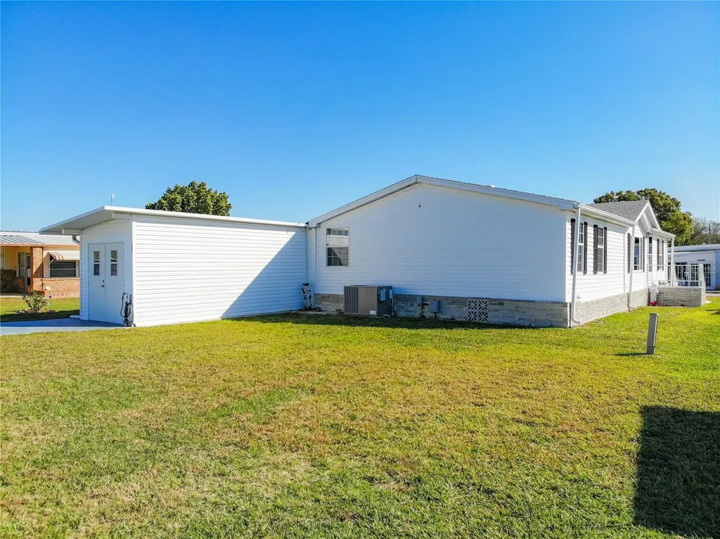 157 Orangewood Drive Lake Wales FL 33898