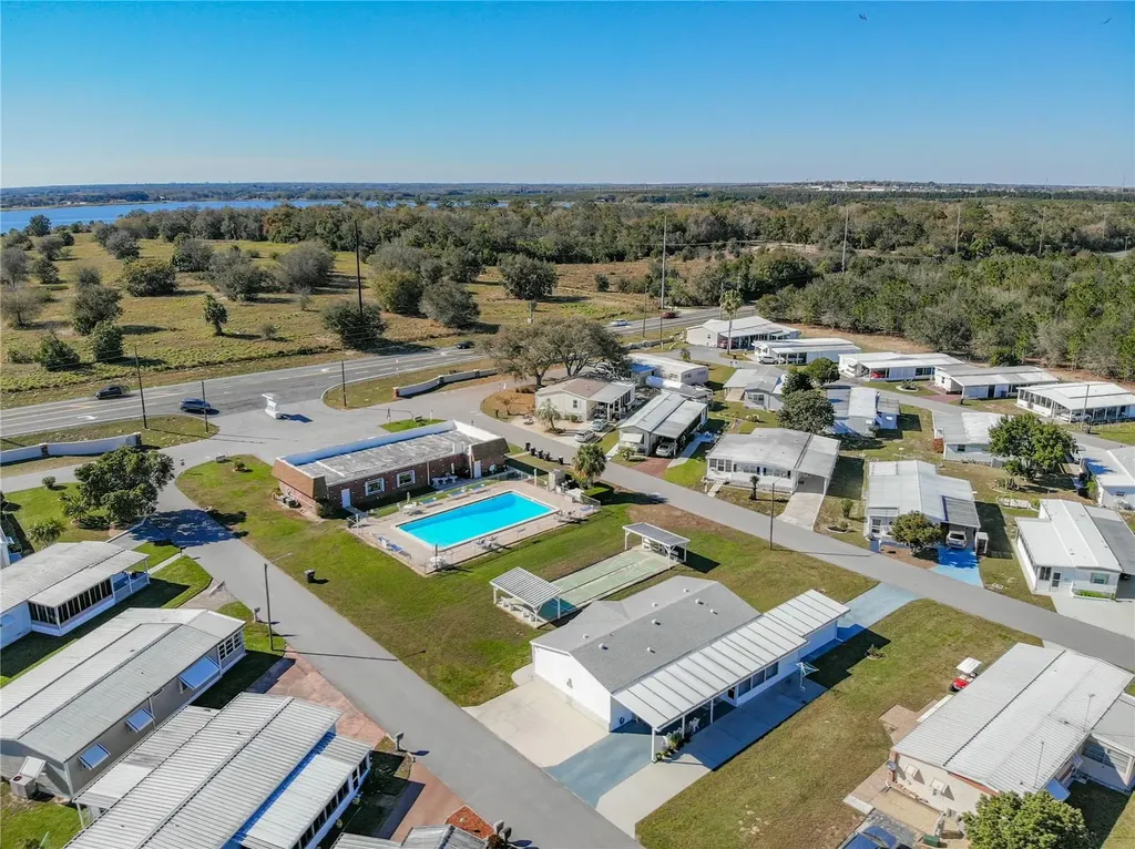 157 Orangewood Drive Lake Wales FL 33898