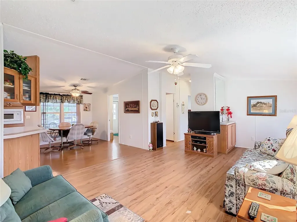 157 Orangewood Drive Lake Wales FL 33898