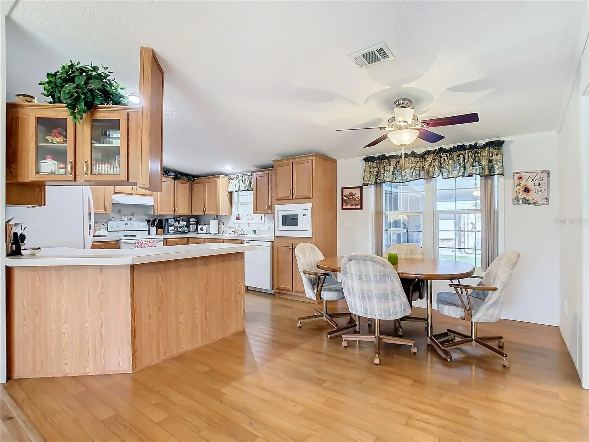 157 Orangewood Drive Lake Wales FL 33898