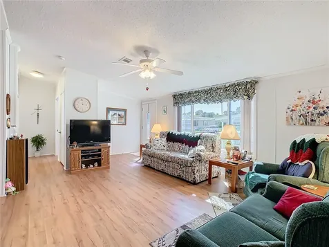 157 Orangewood Drive Lake Wales FL 33898