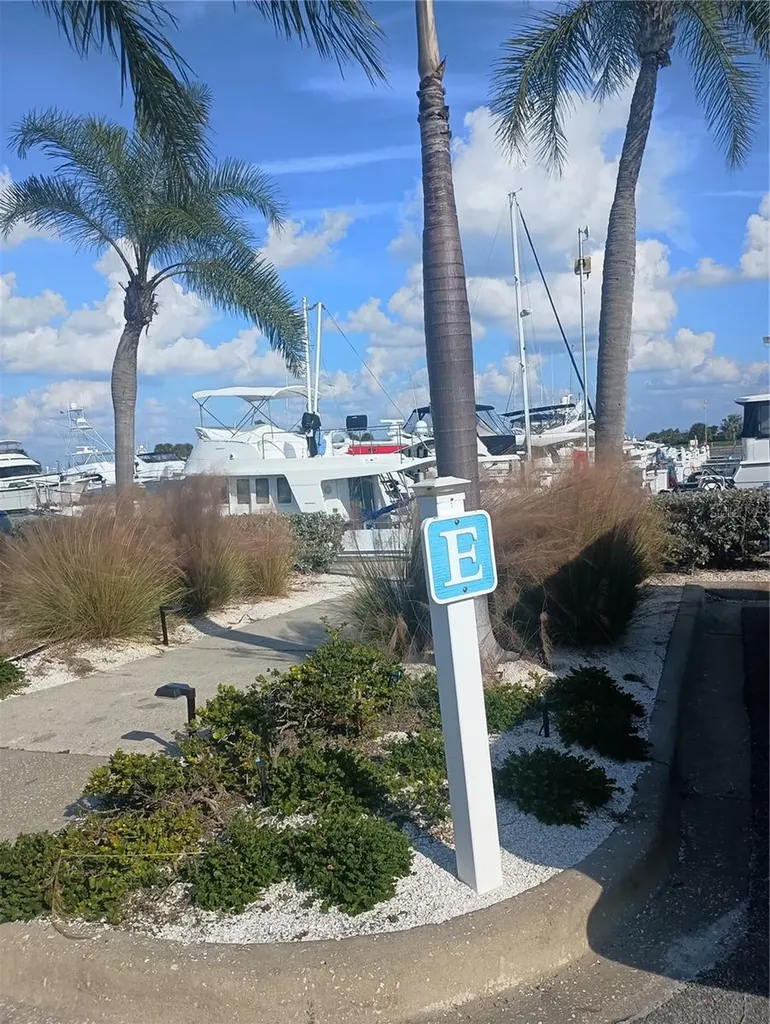 2800 Harbourside Drive Longboat Key FL 34228