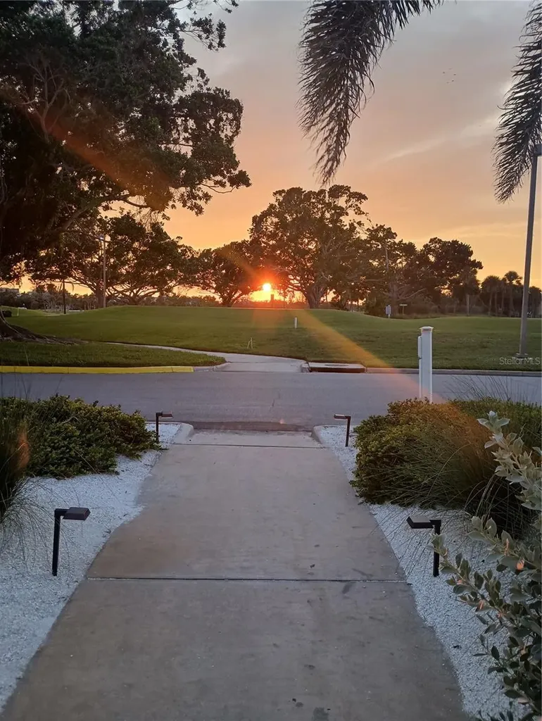 2800 Harbourside Drive Longboat Key FL 34228