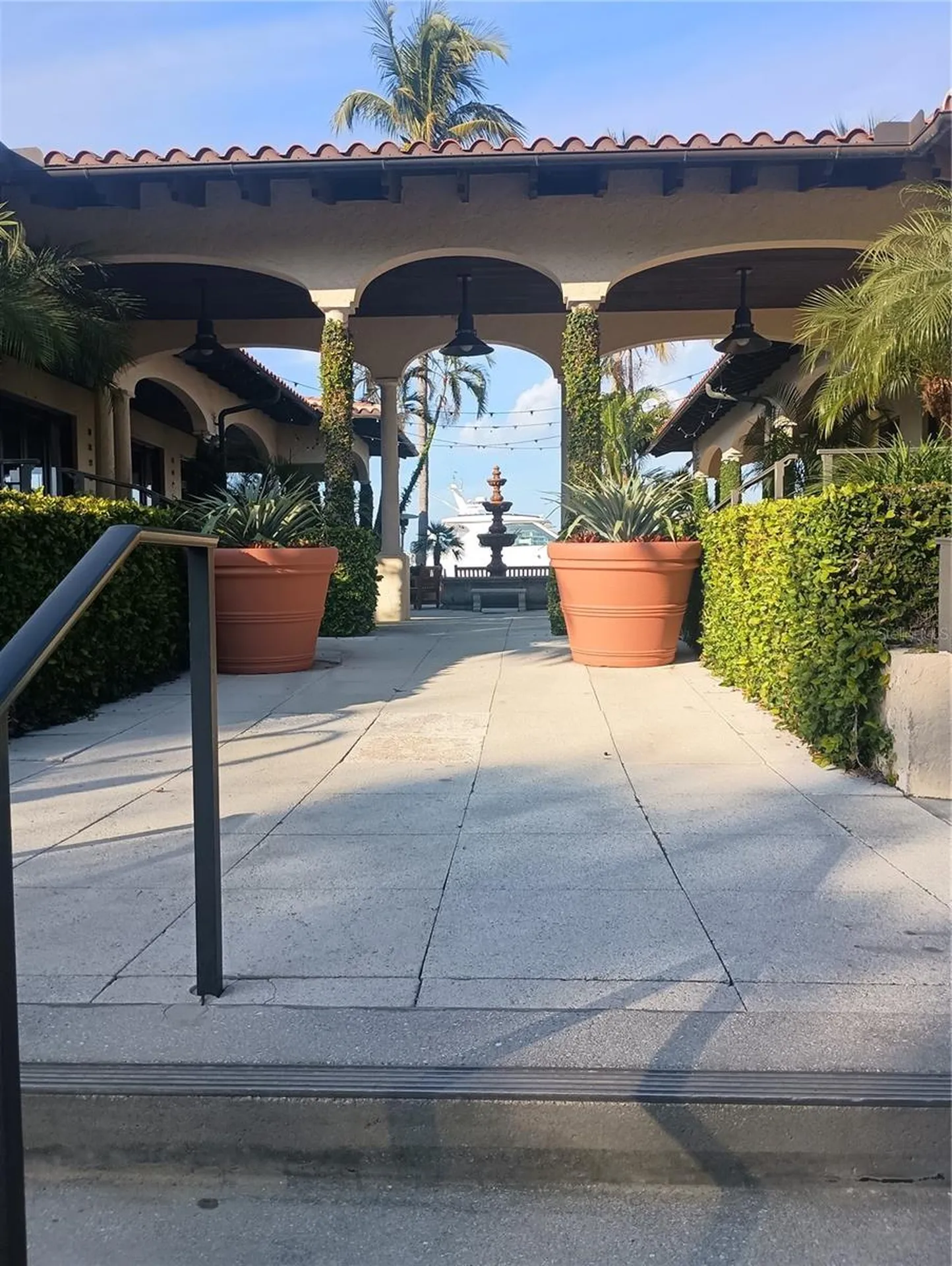 2800 Harbourside Drive Longboat Key FL 34228