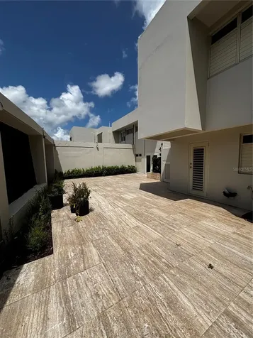 201 Patricia Guaynabo PR 00966