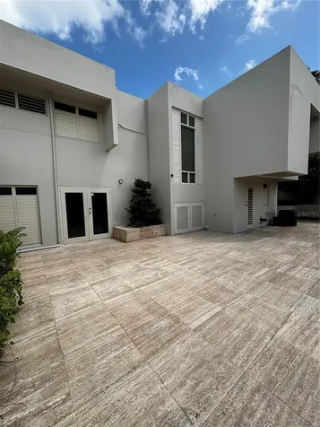 201 Patricia Guaynabo PR 00966