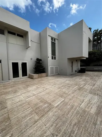 201 Patricia Guaynabo PR 00966