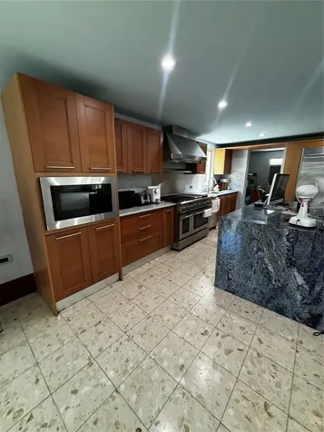 201 Patricia Guaynabo PR 00966