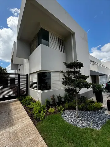 201 Patricia Guaynabo PR 00966