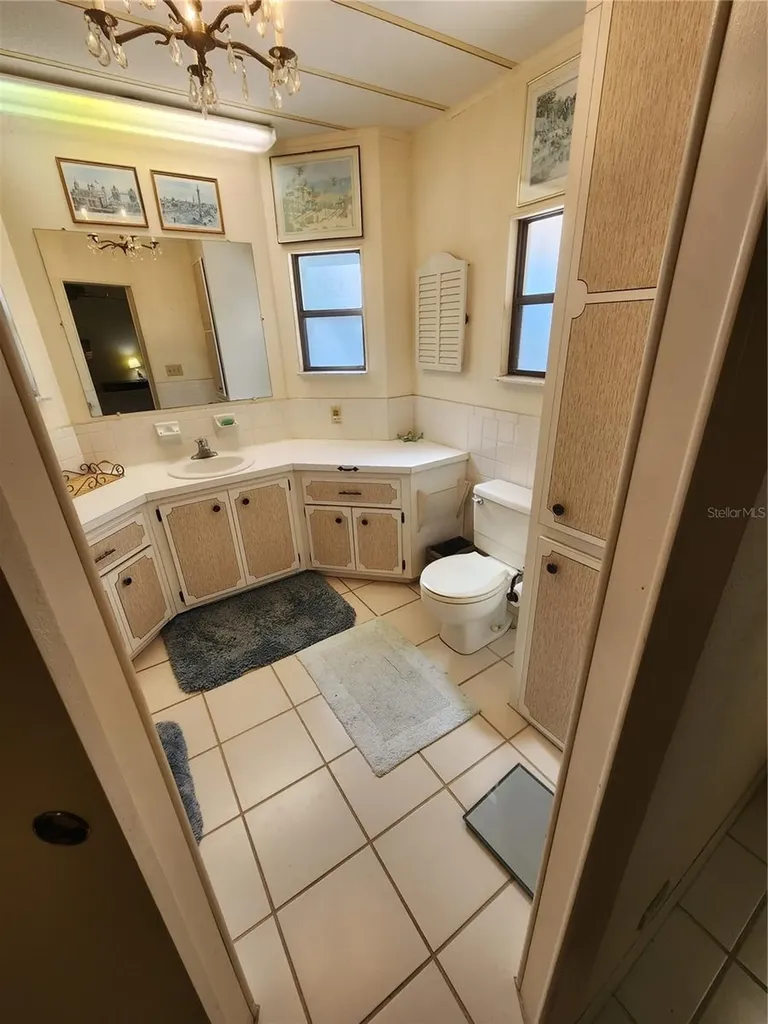 808 53rd Avenue E Bradenton FL 34203