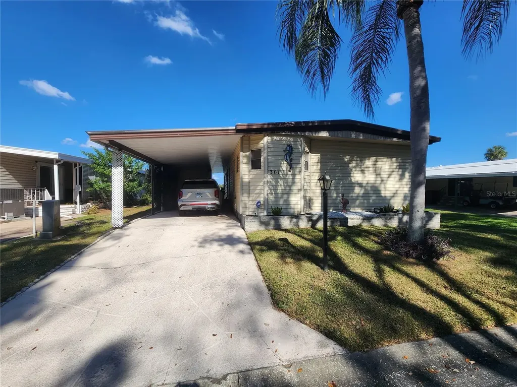 808 53rd Avenue E Bradenton FL 34203