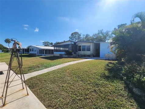 808 53rd Avenue E Bradenton FL 34203