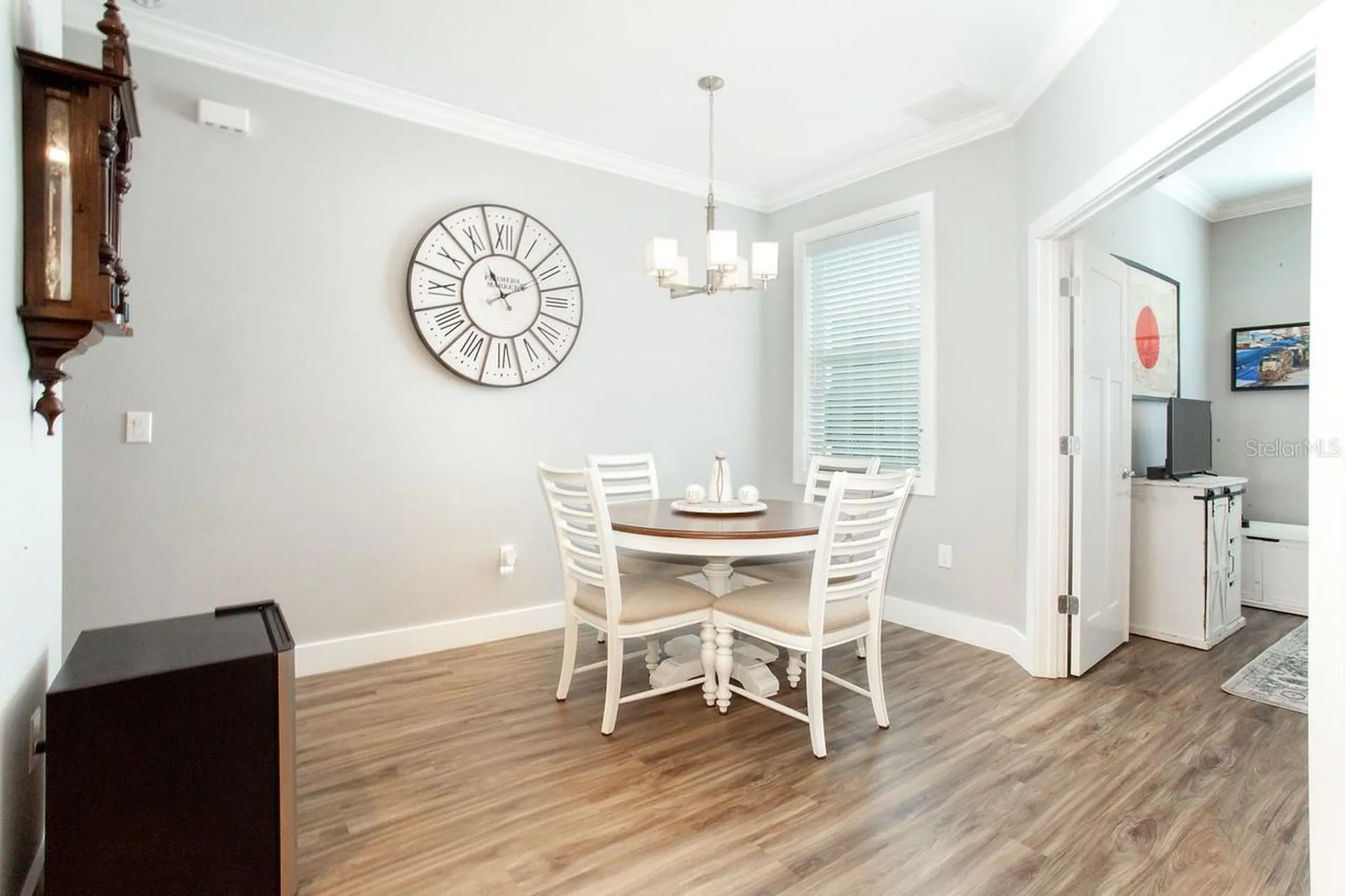 1273 Savona Drive NE St Petersburg FL 33702