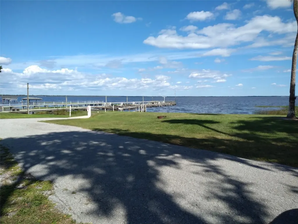 8454 Breeze Hill Drive Lake Wales FL 33898