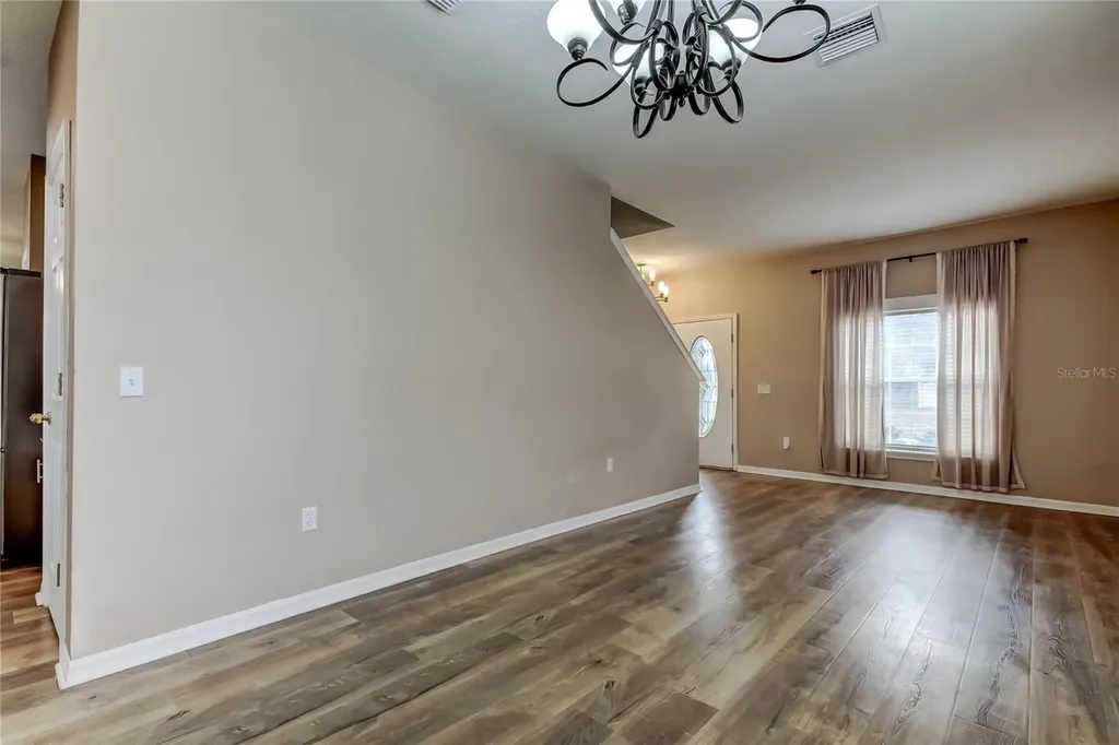6019 Cape Loop Land O Lakes FL 34639