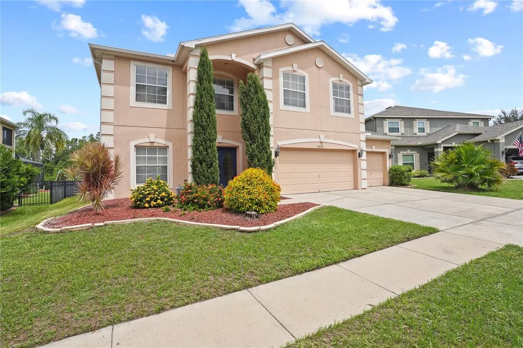 6019 Cape Loop Land O Lakes FL 34639