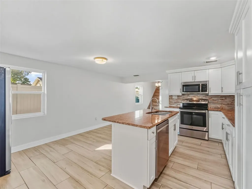 4016 W Nassau Street Tampa FL 33607